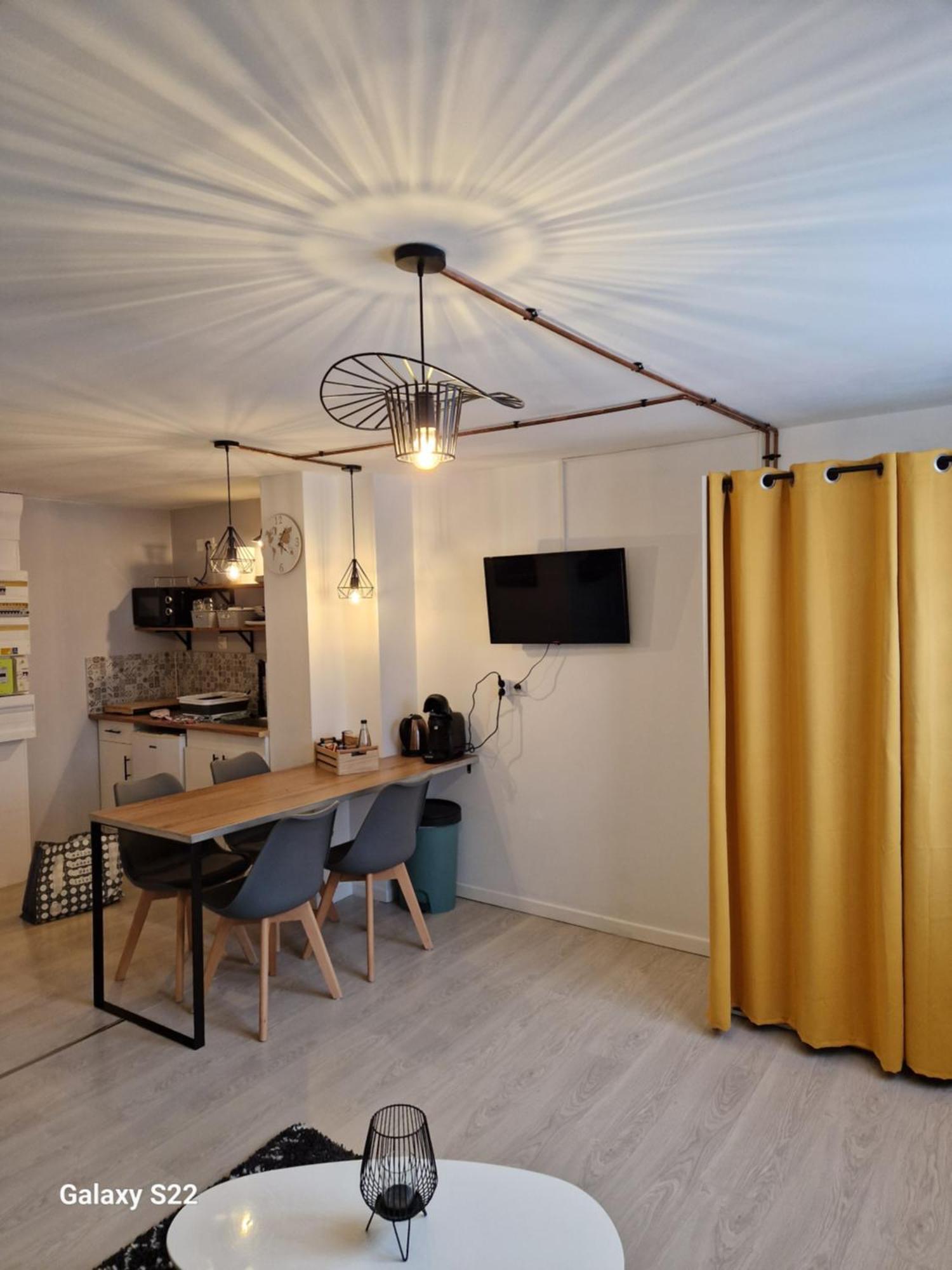 Studio Tout Confort Proche Des Thermes Vals-les-Bains Exterior foto