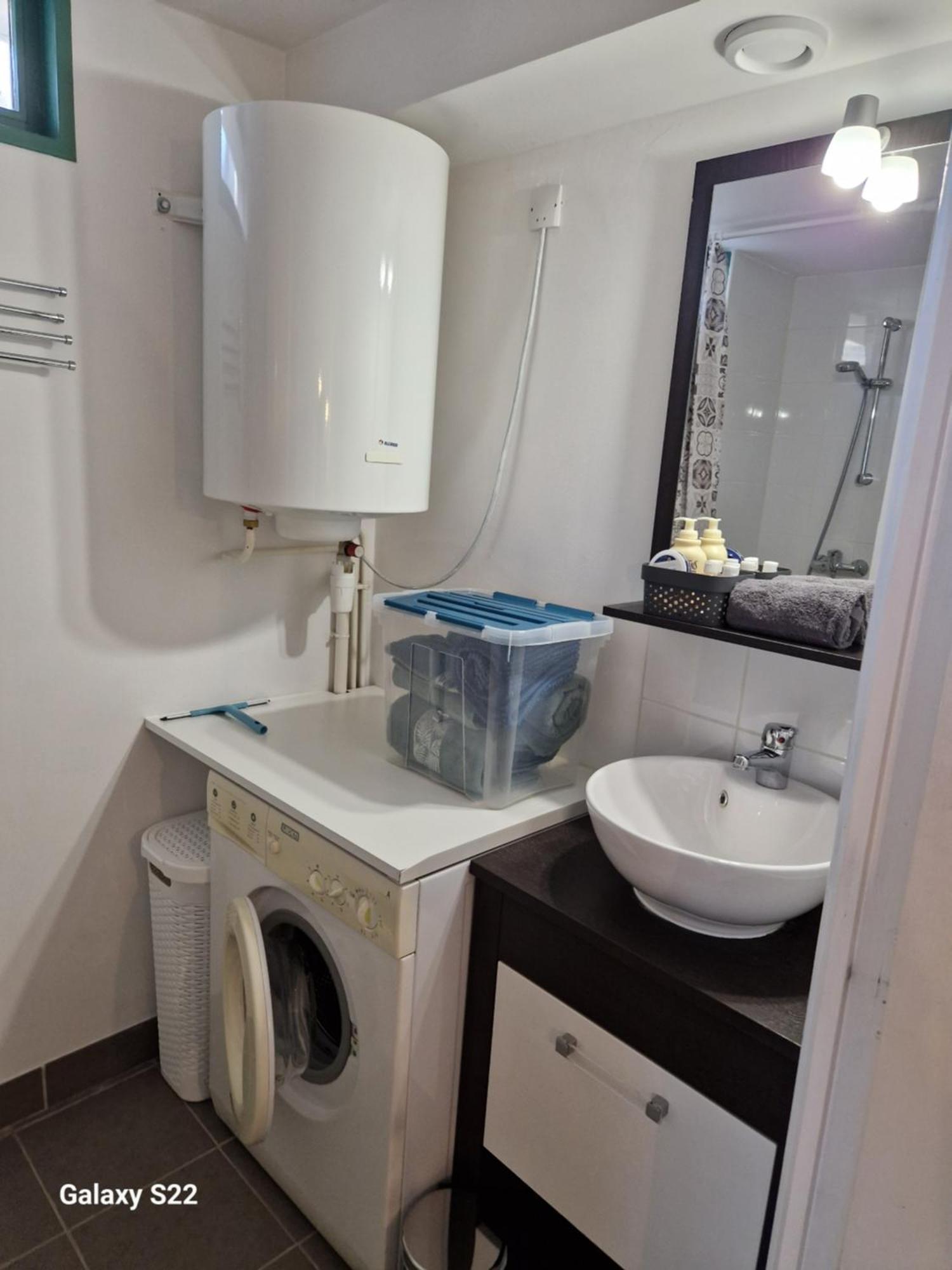 Studio Tout Confort Proche Des Thermes Vals-les-Bains Exterior foto